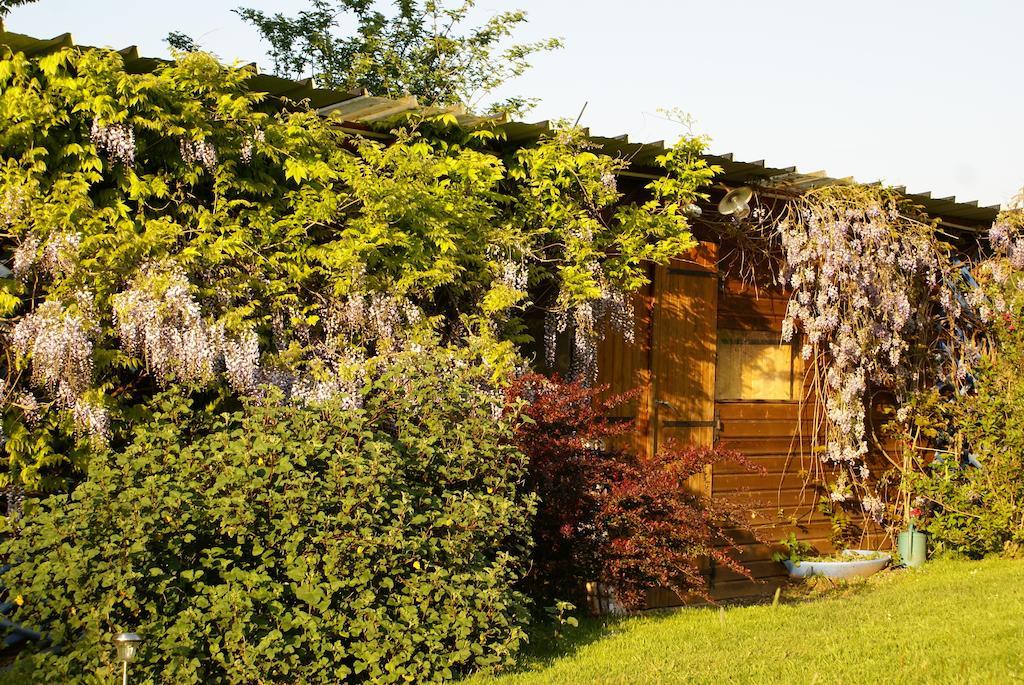 Le Refuge Du Clos Du Moulin Brionne Exterior foto