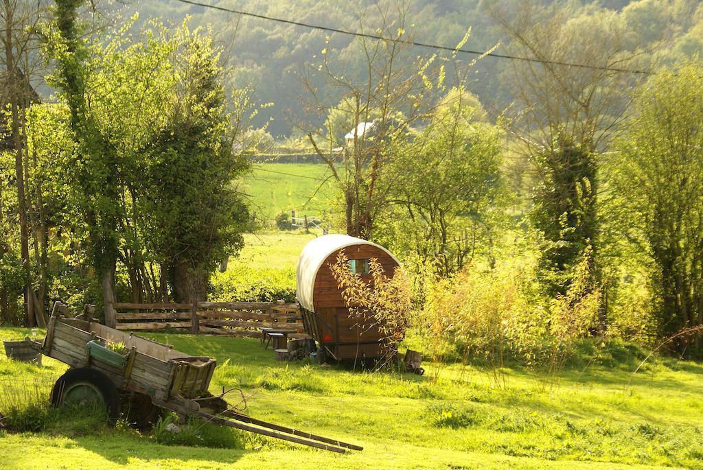 Le Refuge Du Clos Du Moulin Brionne Exterior foto
